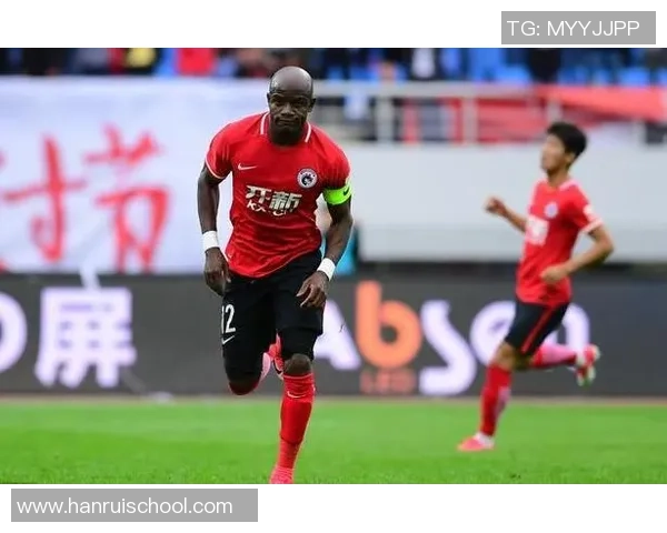 武汉足球队的崛起之路：从默默无闻到联赛强队的成长历程